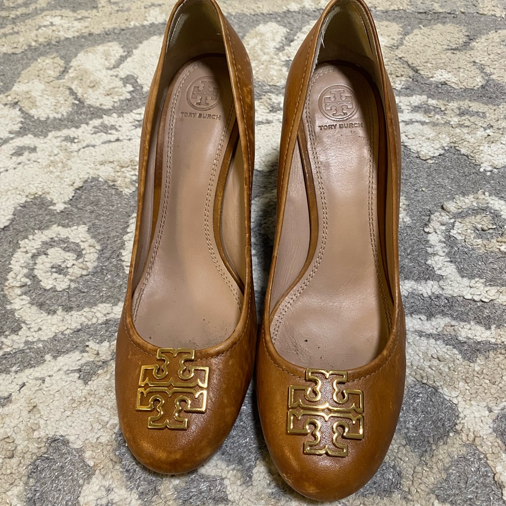 Tory Burch She